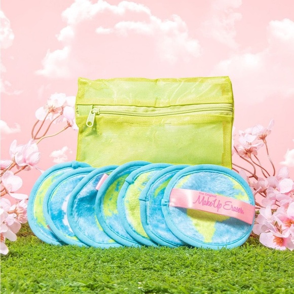 MakeUp Eraser 7-Day Set - Around the World - NWT + Laundry Bag - Picture 14 of 16